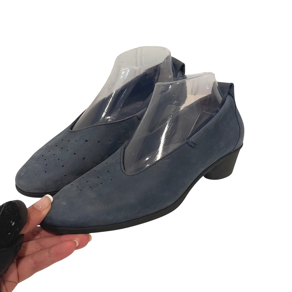 Arche V-Cut Pumps Womens 37.5 Blue Nubuck Leather Perforated Low Heel Shoes